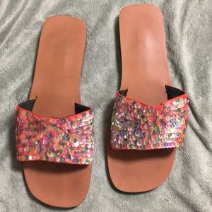 Pretty sequins slide